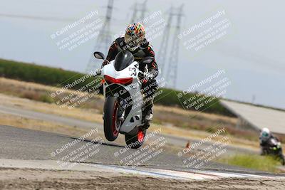 media/May-26-2025-Lets Ride (Mon) [[3bf1de1d65]]/B Group/1220pm (Wheelie Bump)/